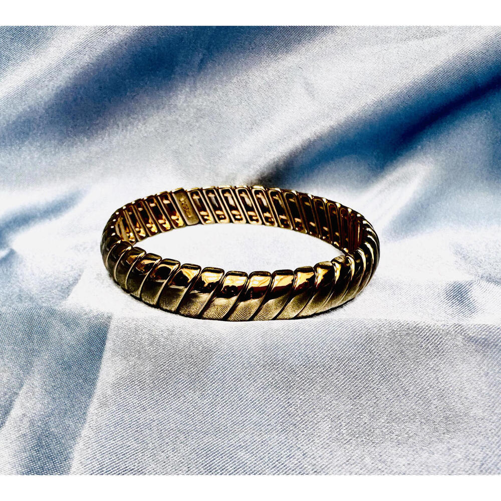 Vintage J Crew Gold Tone Expanding Bracelet